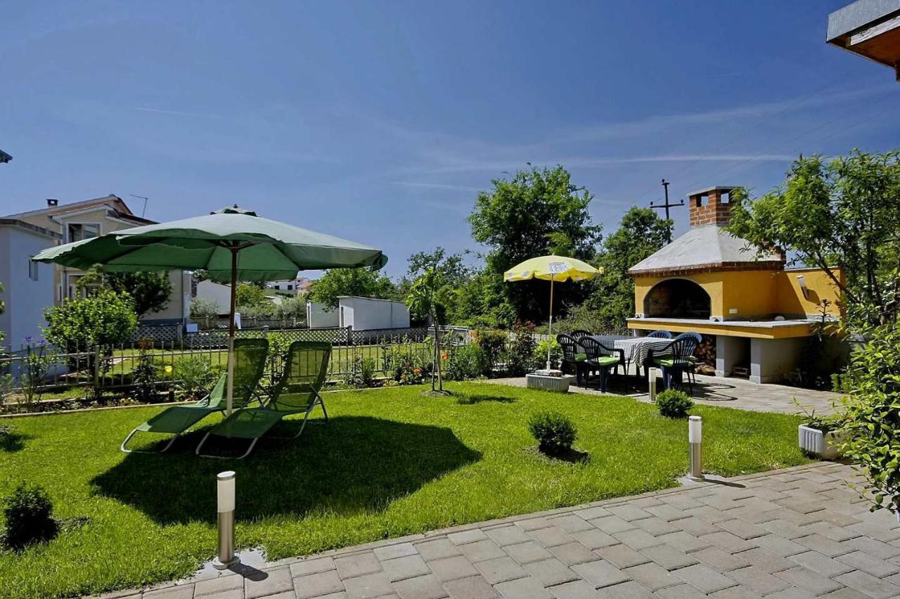 App Rosi Appartement Poreč Buitenkant foto