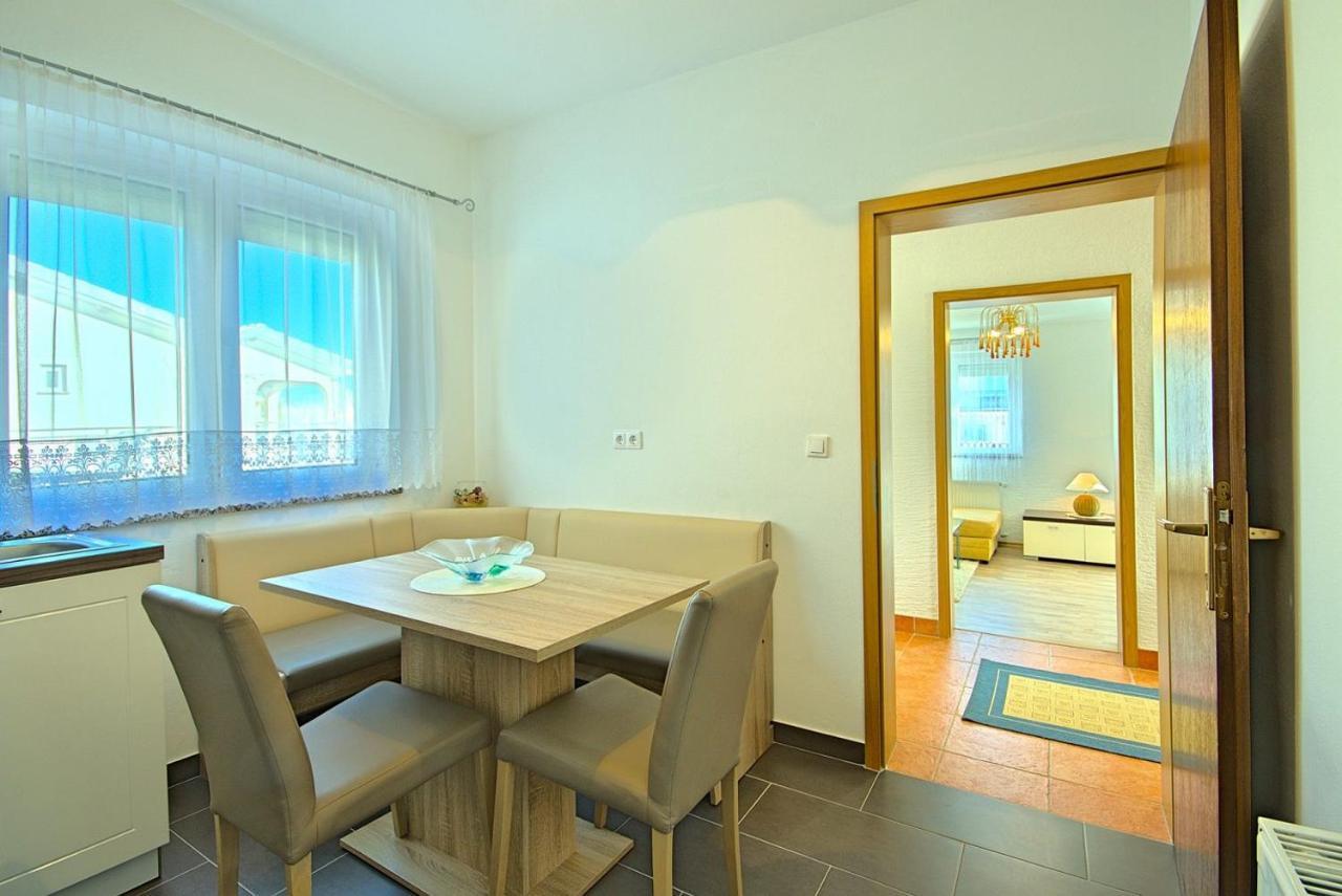 App Rosi Appartement Poreč Buitenkant foto