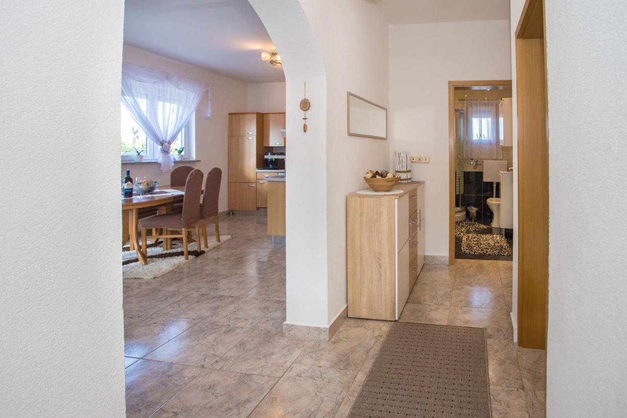 App Rosi Appartement Poreč Buitenkant foto