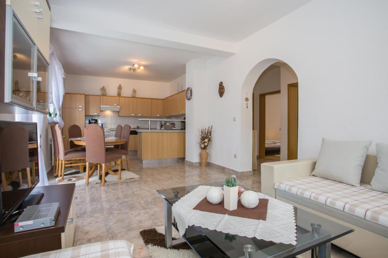 App Rosi Appartement Poreč Buitenkant foto